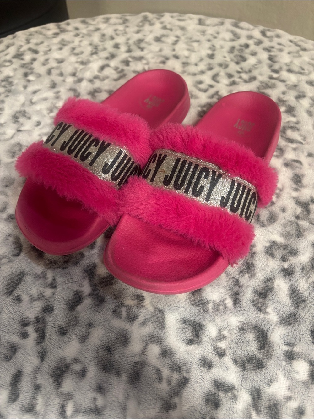 Juicy Couture Hot Pink Fuzzy Slide Sandals with Glitter Logo Band